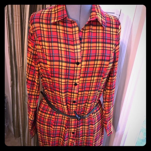 *SALE* PLAID 🍁SM - Picture 2 of 7